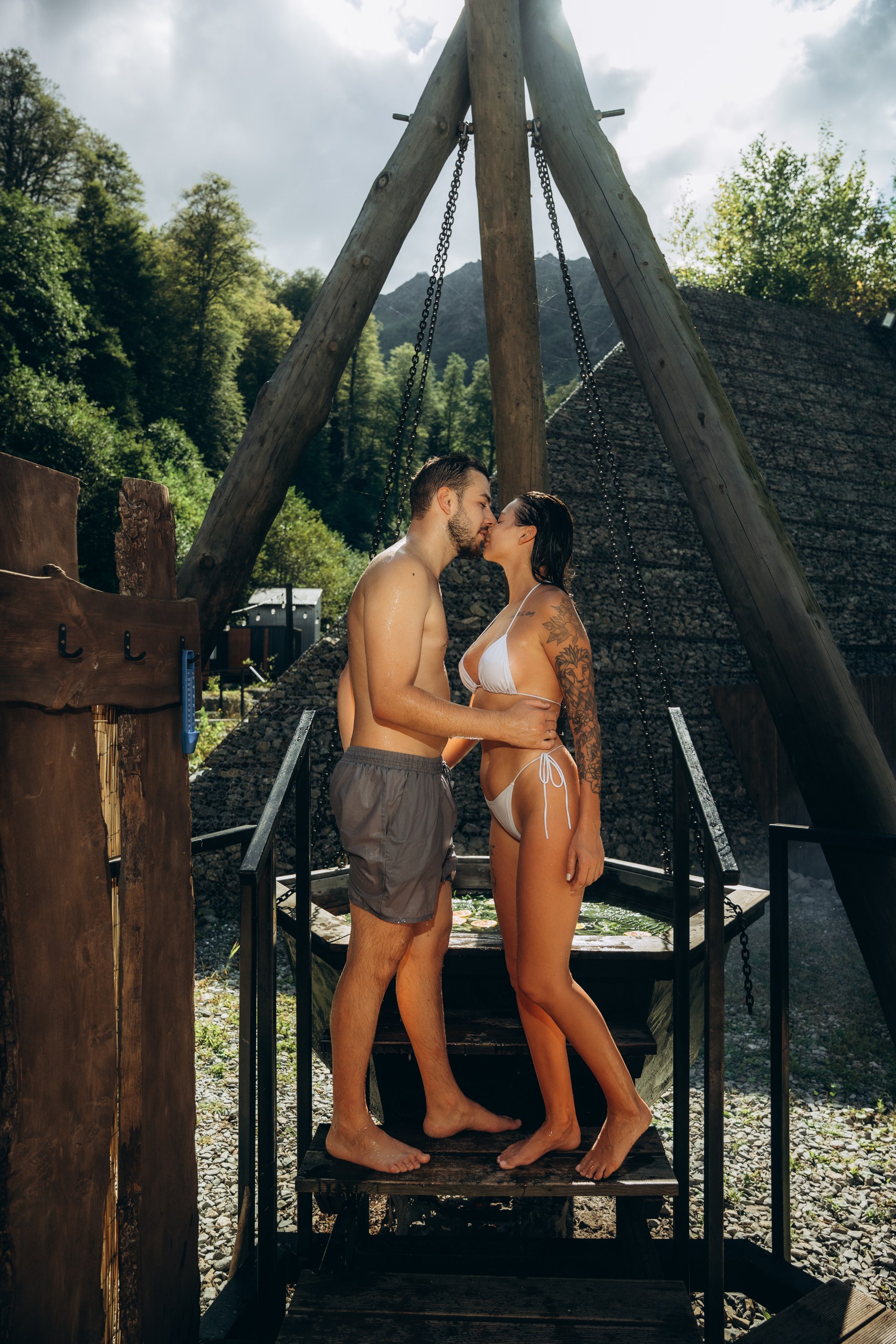 Горячий чан на дровах